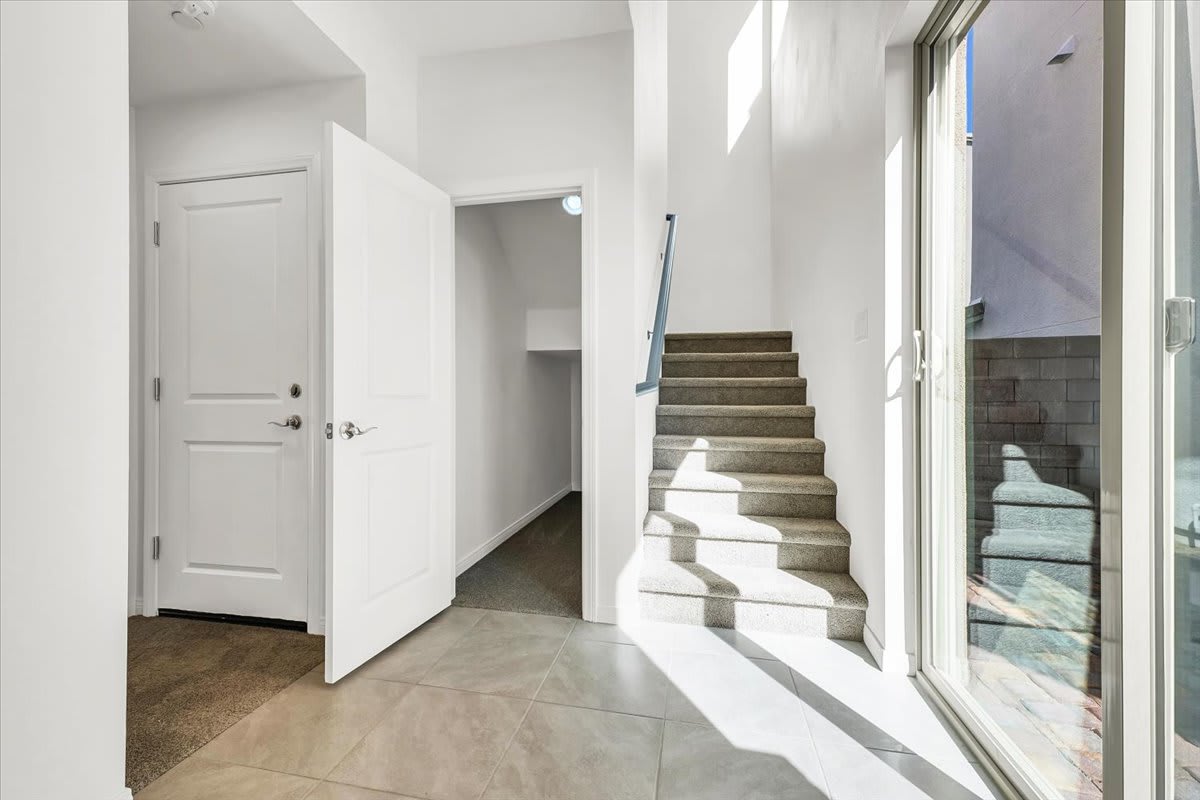 11556 Kindle Corner Avenue 1 – photo 3