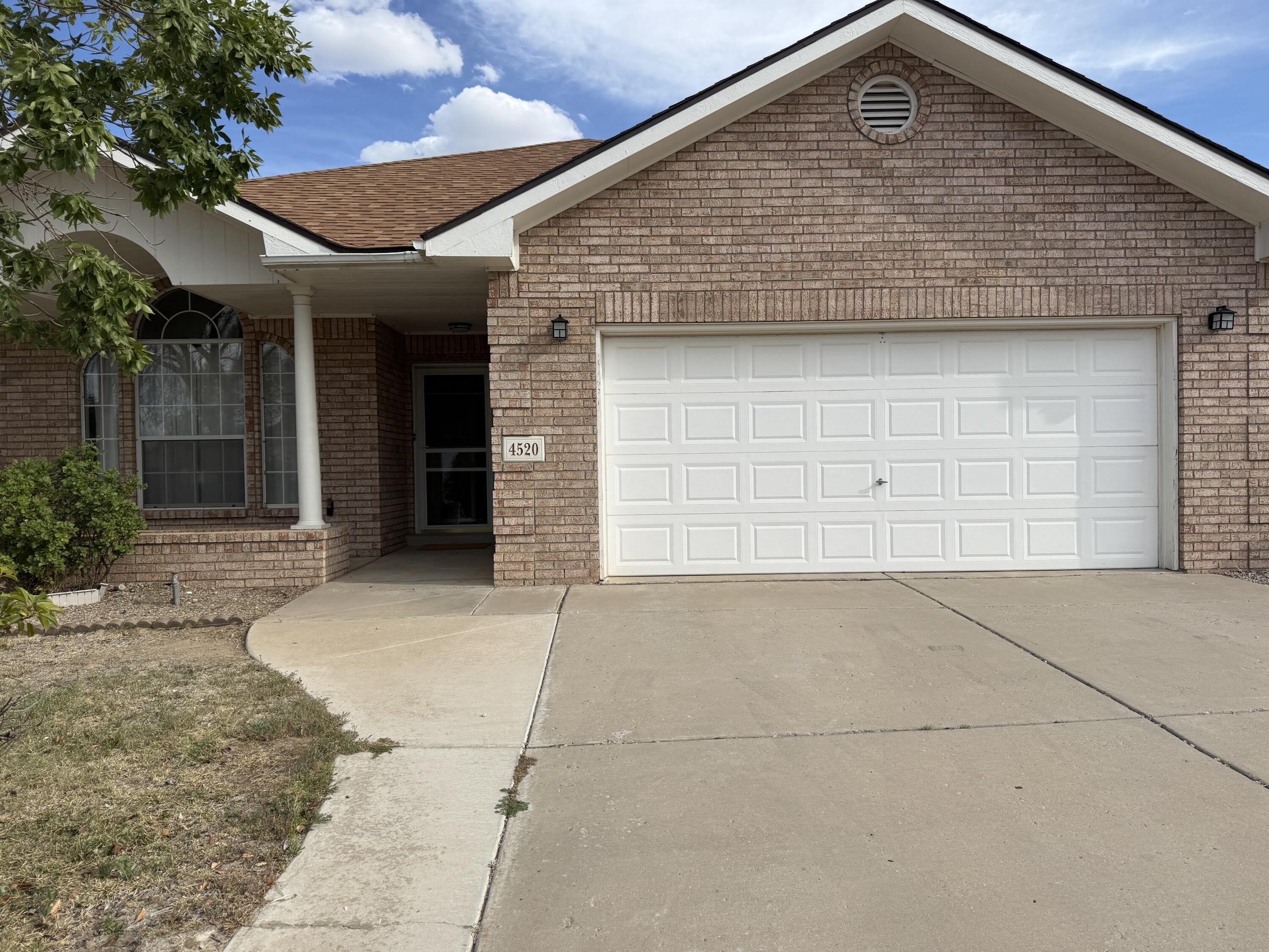 4520 Stone Hills Road Nw – photo 2