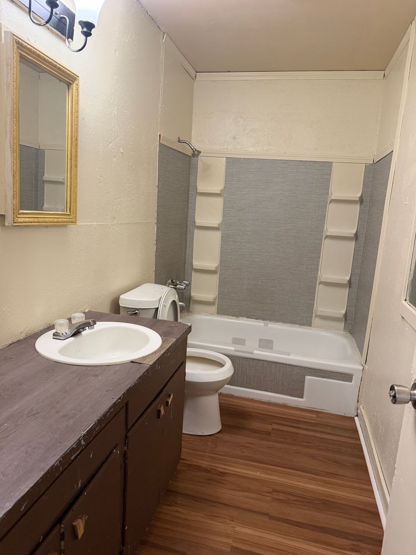 5213 Ellison St – photo 4