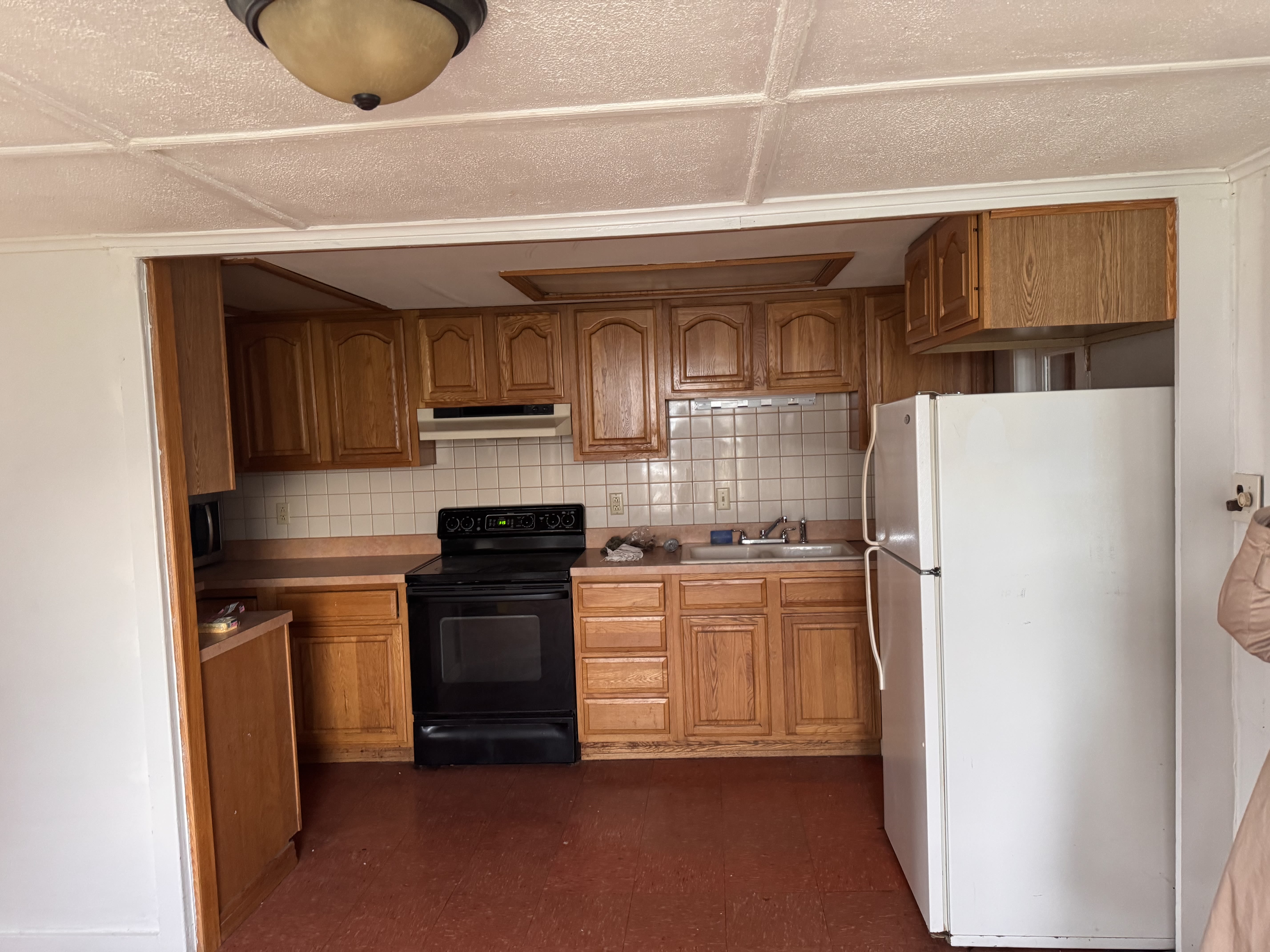 2221 Vestal Road – photo 3