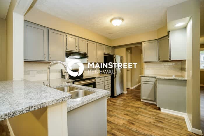 1570 Wilton Drive – photo 5