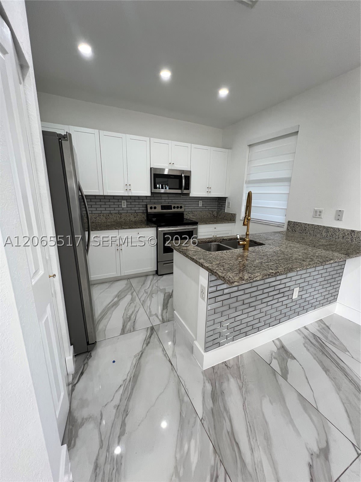 11370 SW 254th Ter – photo 3