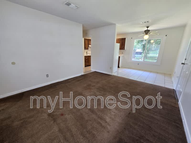 916 Twinbrook Ave – photo 3