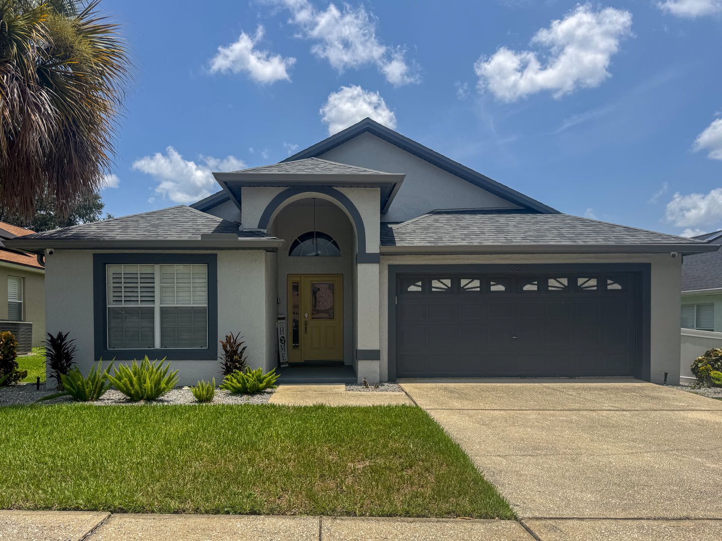 Beautifully updated and modern 5 bedroom 4 bathroom pool home located in the Orange Tree – photo 1