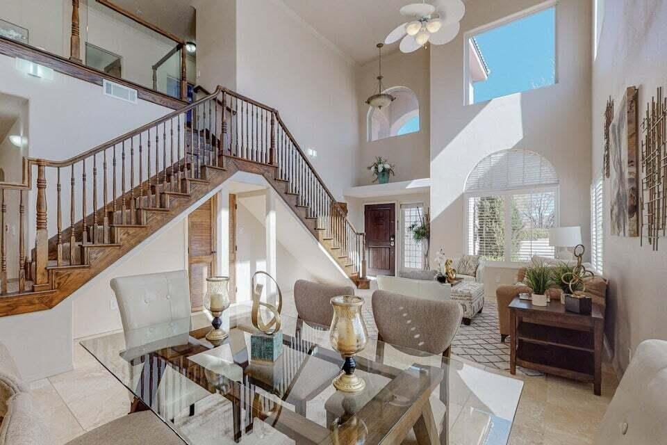 8804 Vallejo Place NE – photo 2