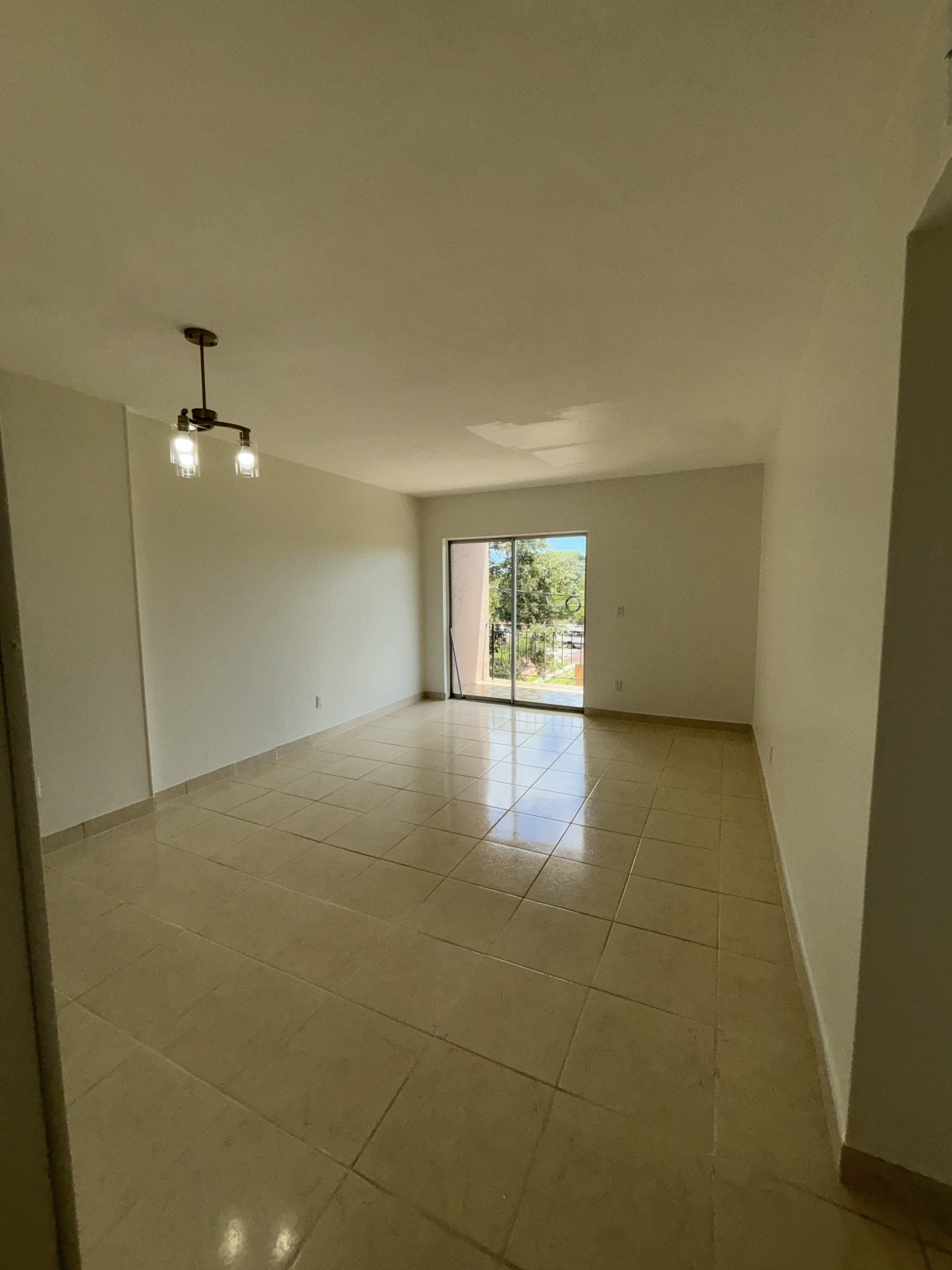 3640 Northwest 9Th Street – photo 3