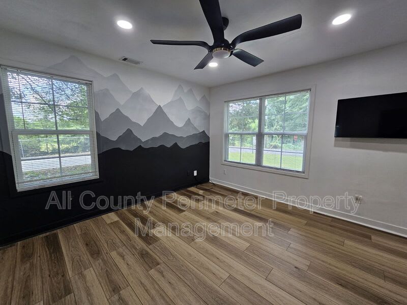 2107 Pinehurst Drive – photo 5