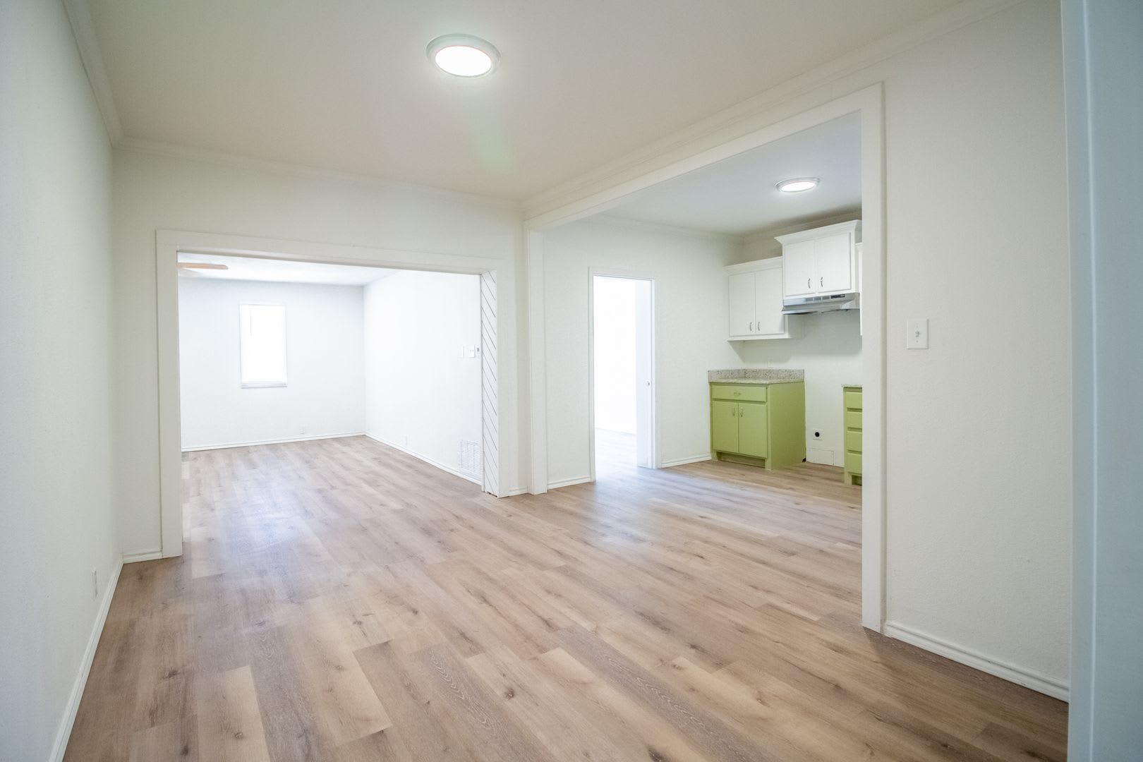 Remodeled 3/2 In Slaton – photo 4