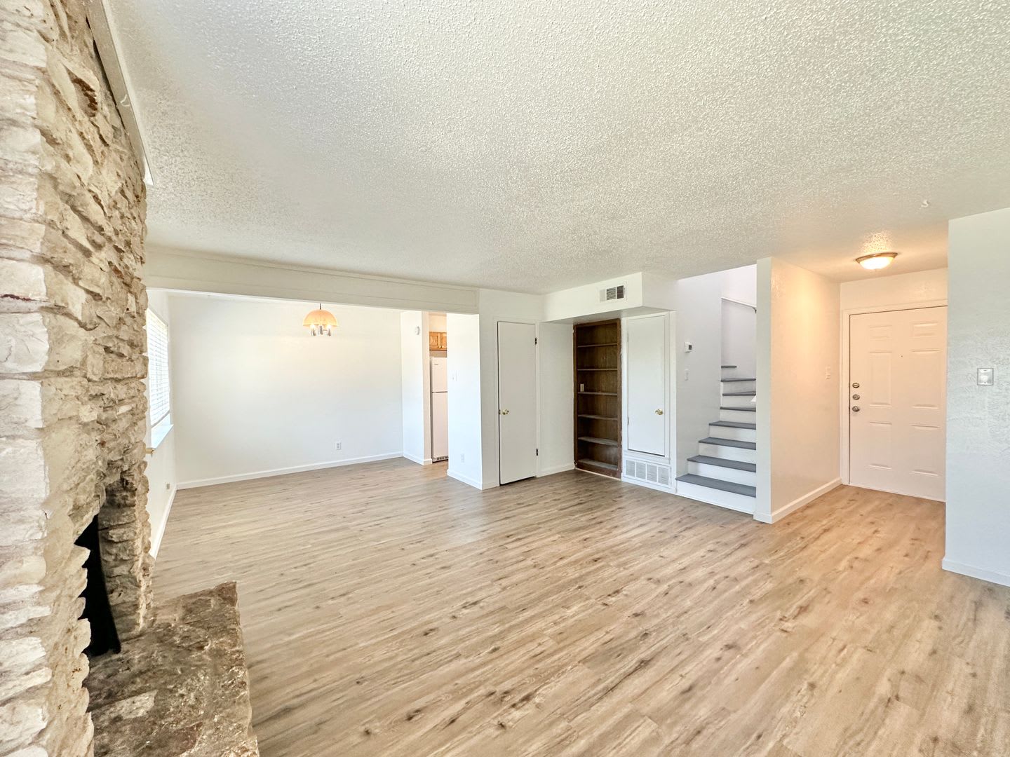 2206 A Cascade Drive – photo 3