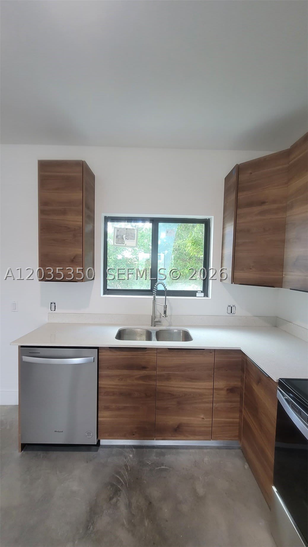2146 NW 69th Ter – photo 3
