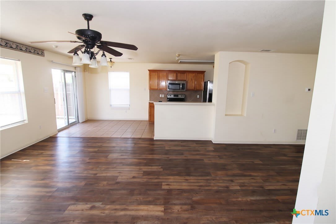 5707 Schneider Drive – photo 3