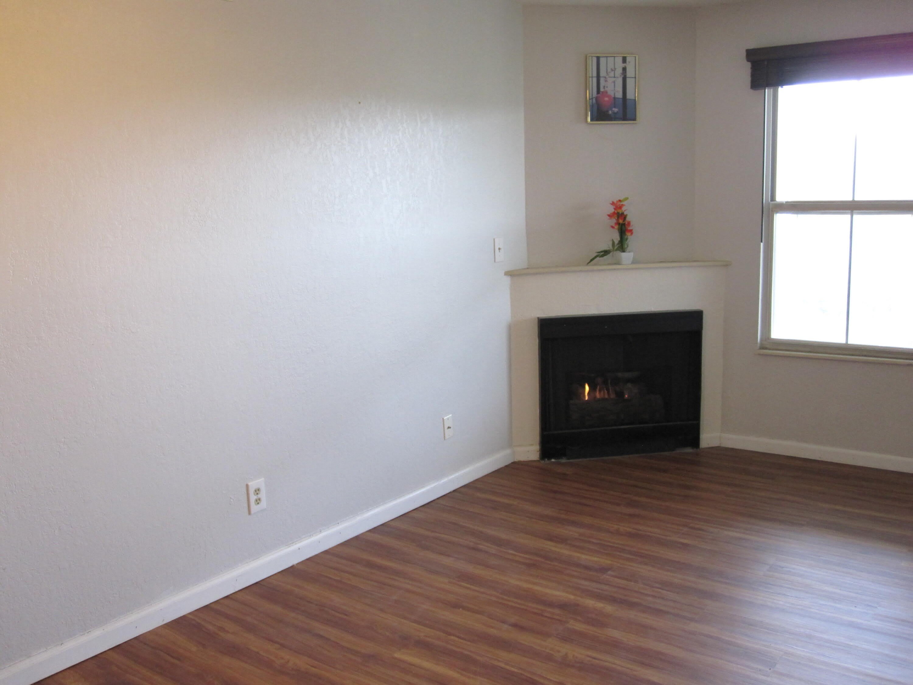 123 Fieldcrest 303 – photo 4