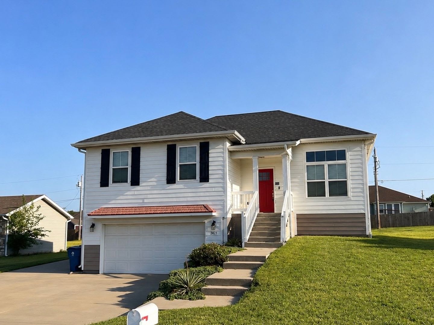 4 Bedroom 3 Bathroom house – photo 1