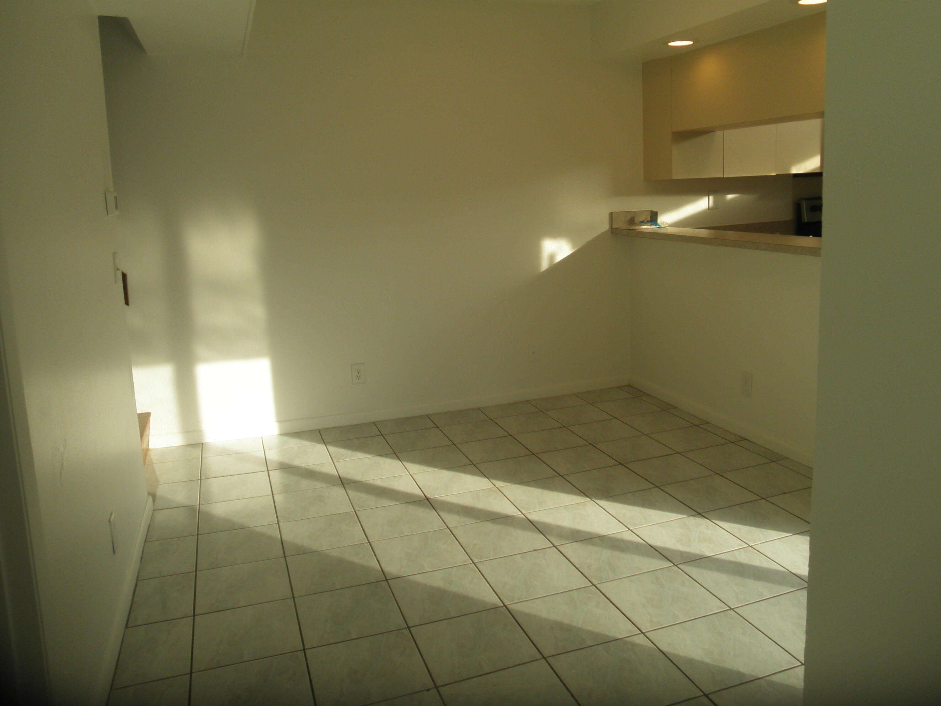 3896 Victoria Drive – photo 5