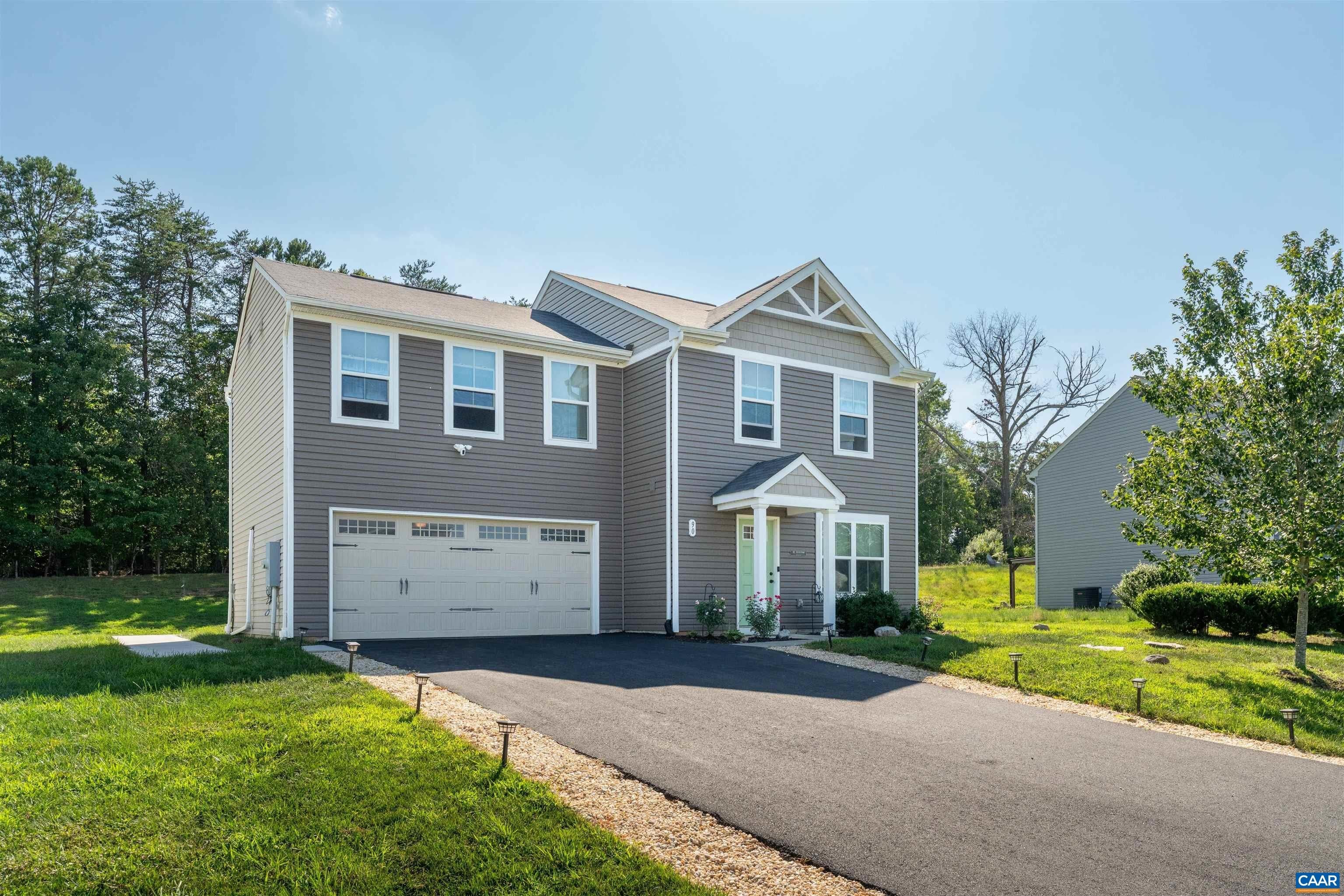 90 MANNIE CT – photo 2