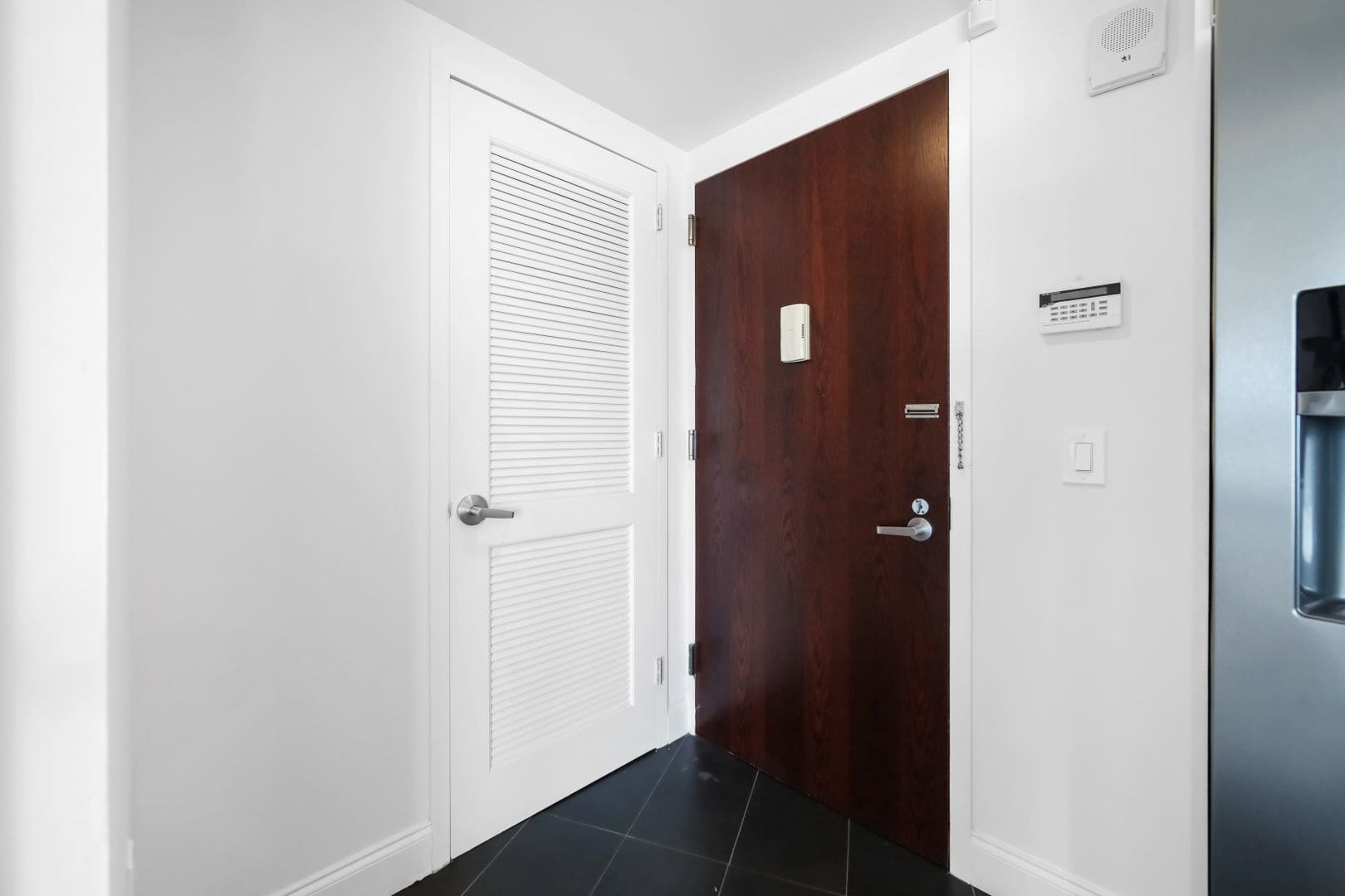 Gateway – photo 2