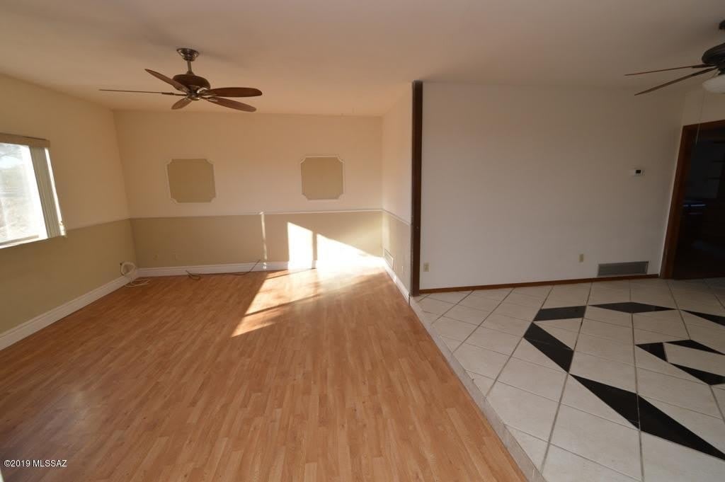 5050 N Hillcrest Drive – photo 2