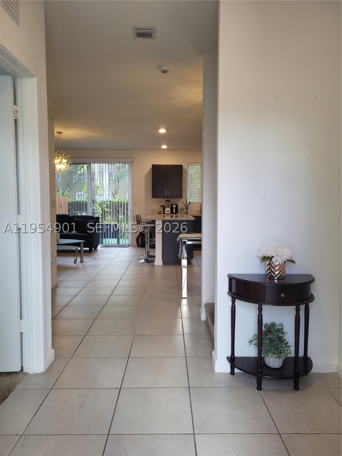1015 SE 24th Ter – photo 3