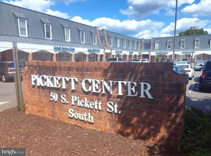 50 S PICKETT Street – photo 1