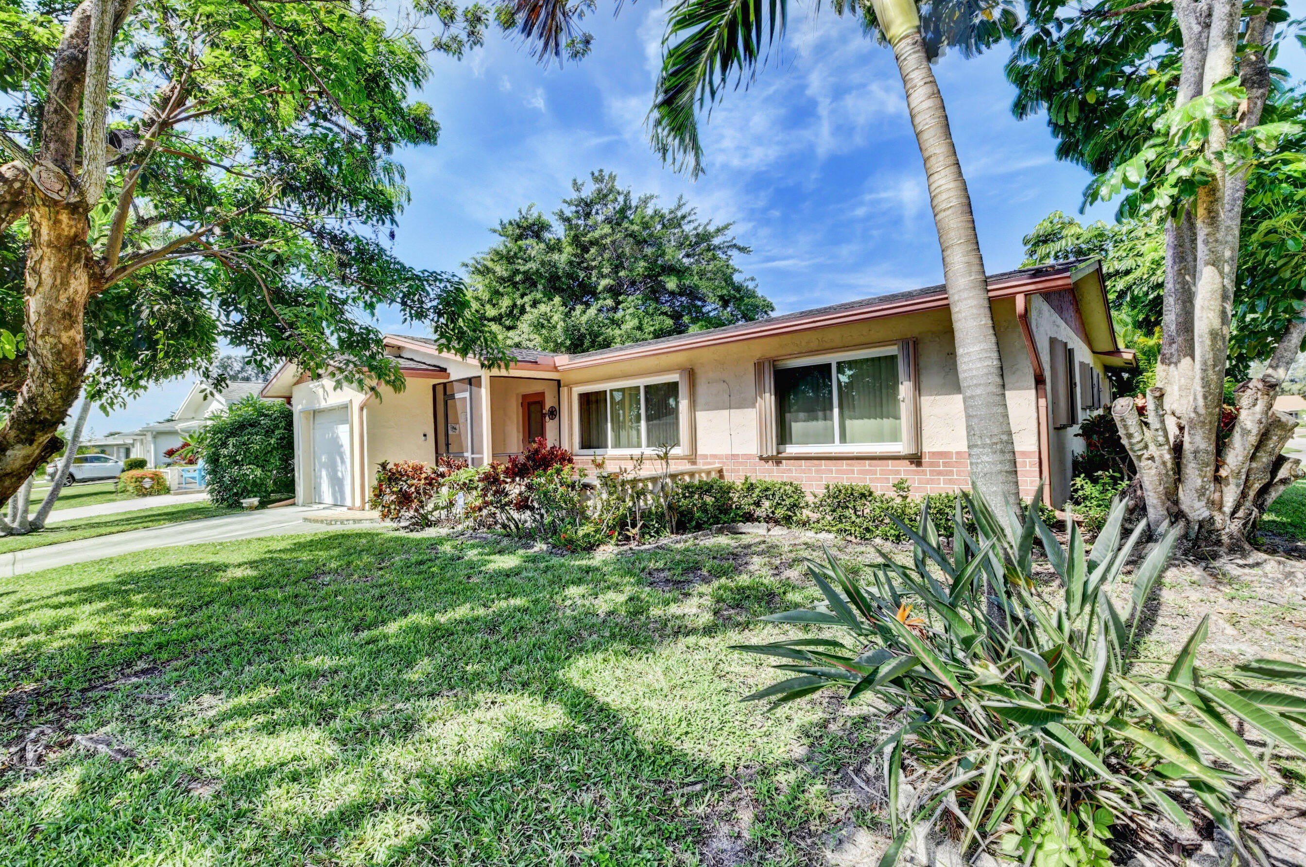 14425 Amapola Way – photo 3