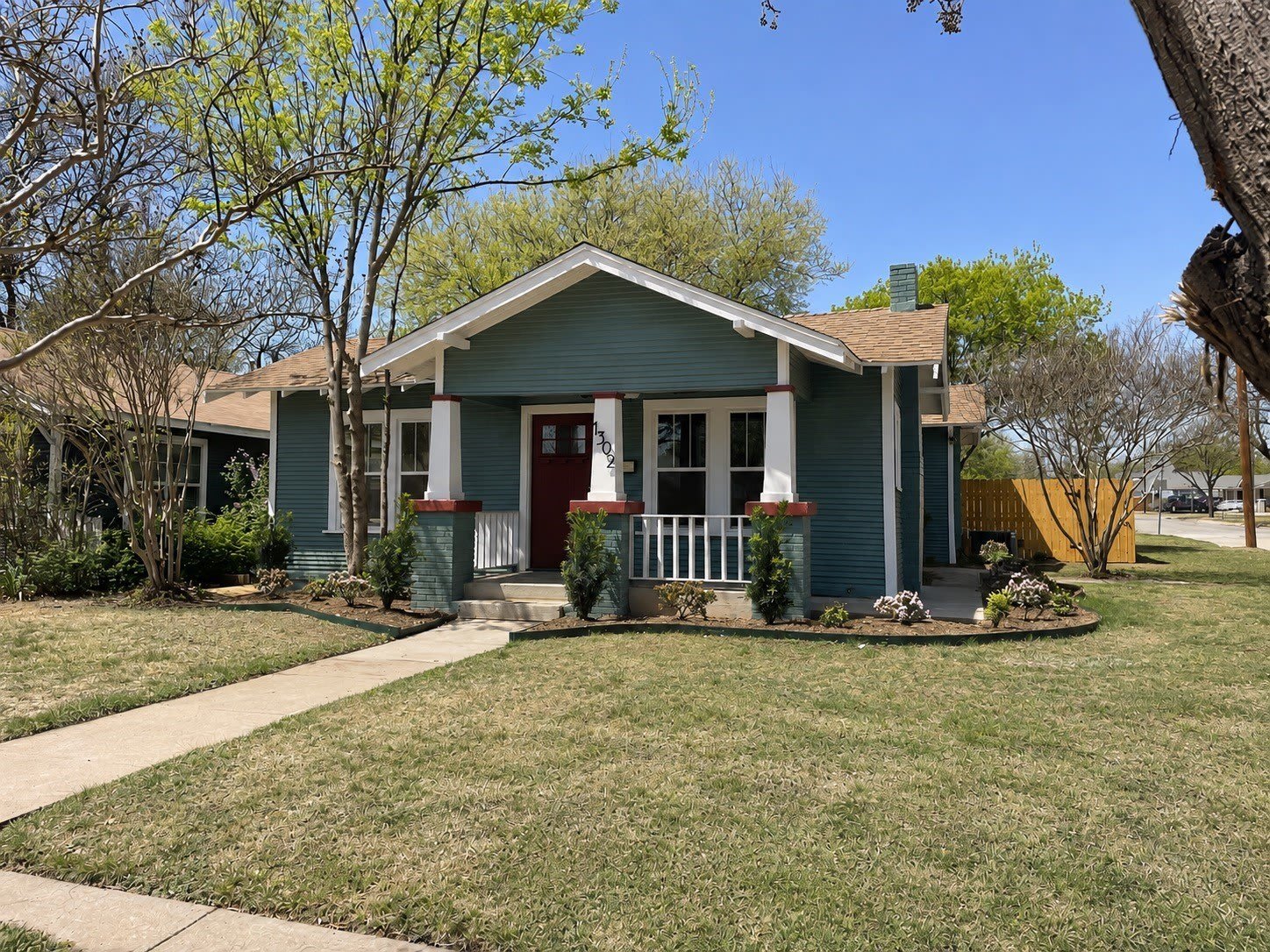 1302 Jeanette Street – photo 3