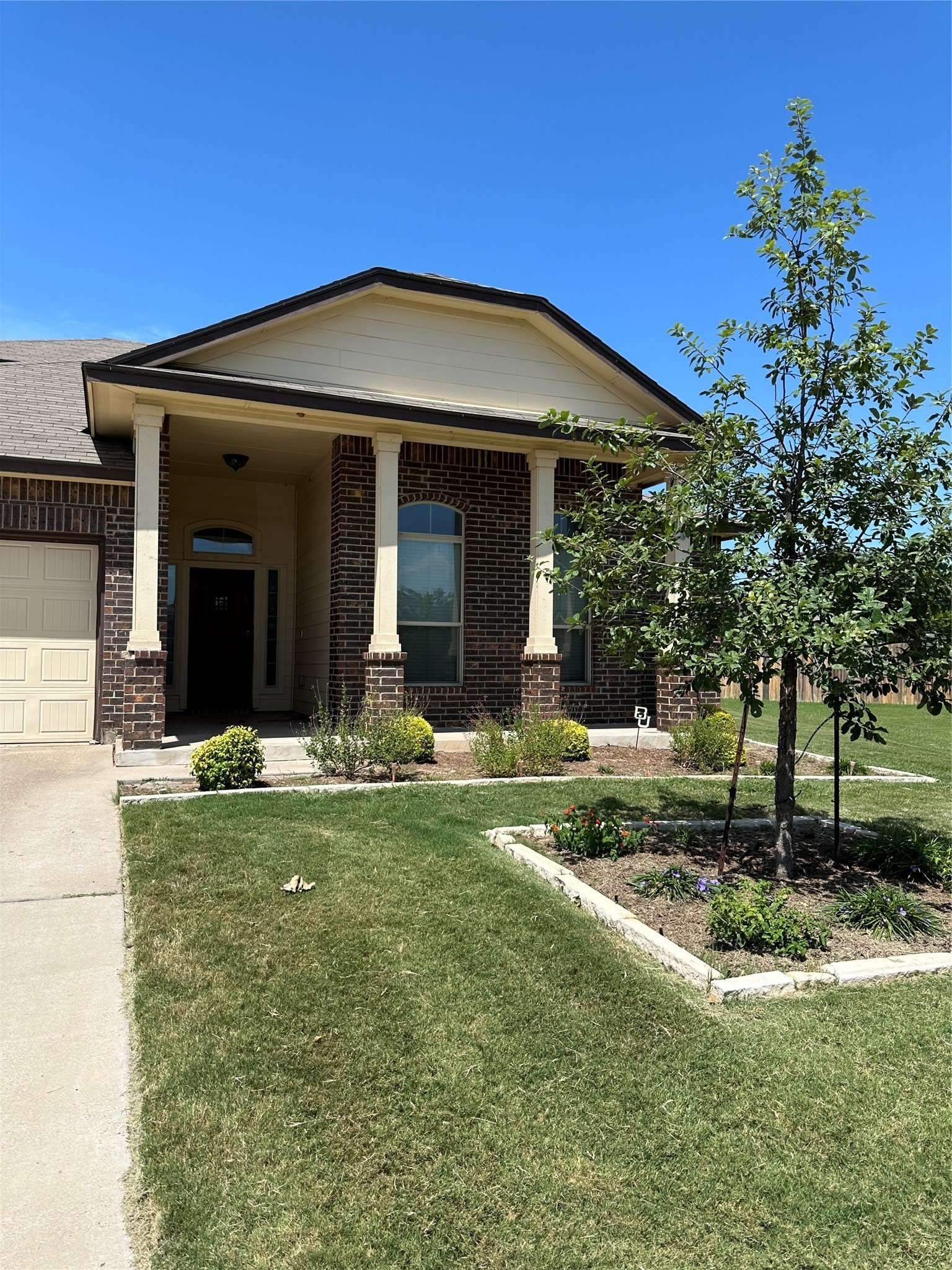5301 Flatiron Drive – photo 1