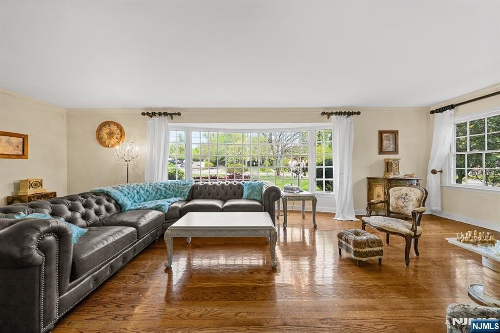 328 Ridgewood Avenue – photo 2