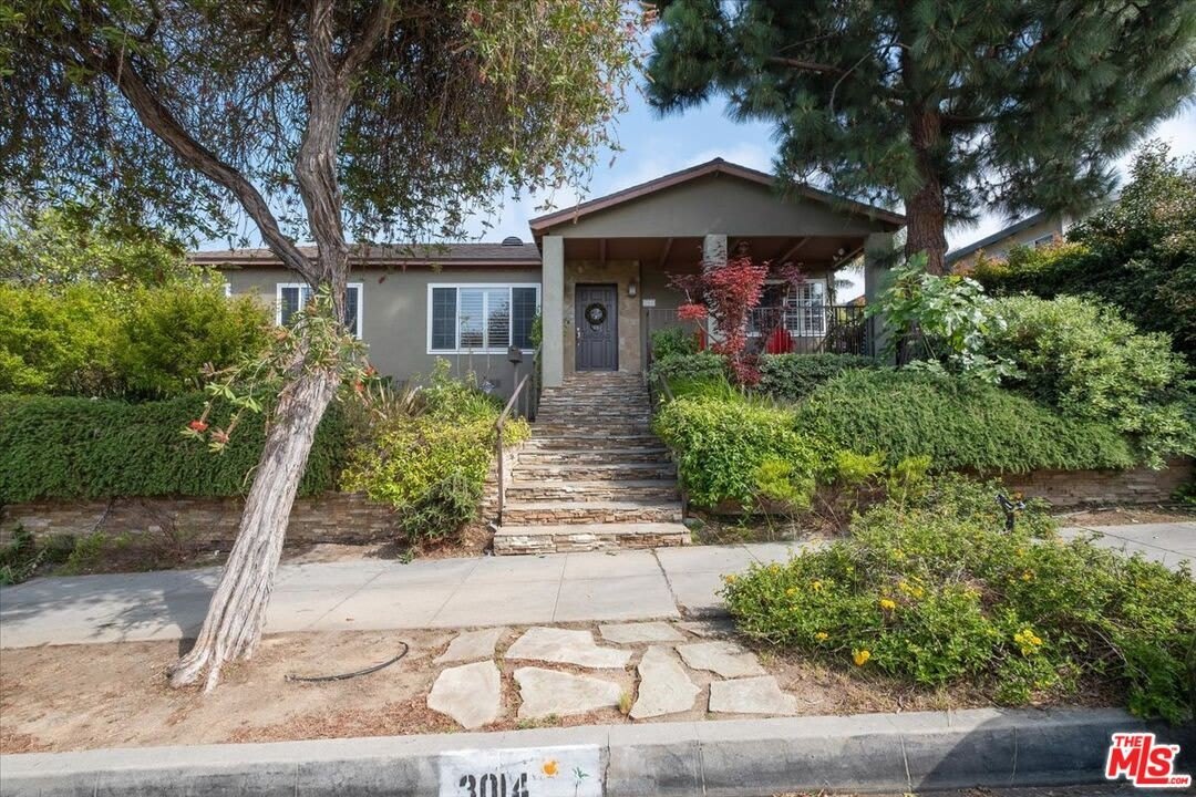 3014 URBAN Ave – photo 1