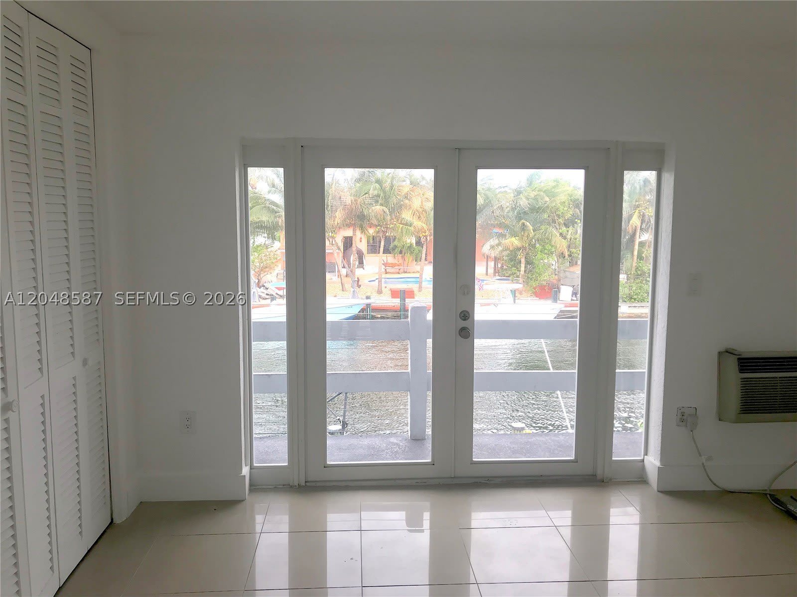 2185 NE 123rd St – photo 4