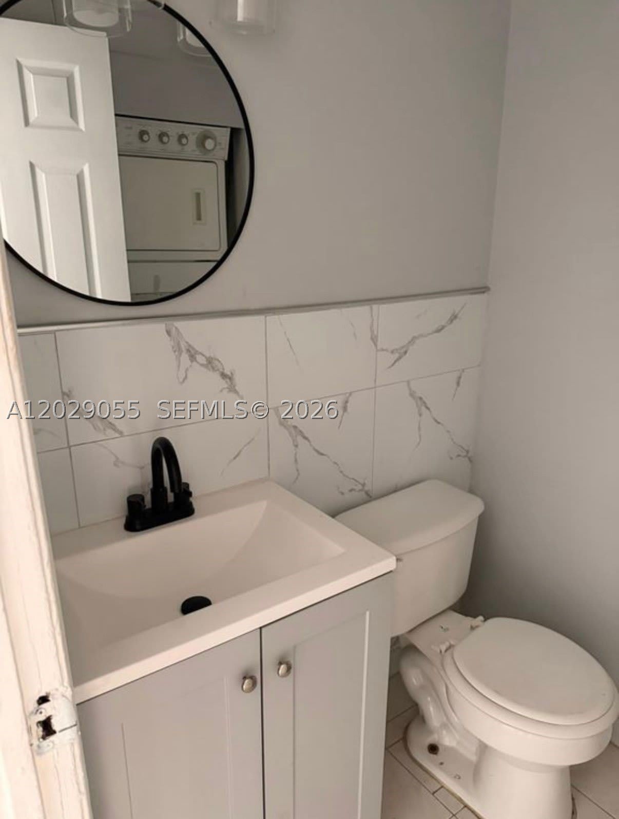 2512 NW 52nd Ave – photo 5