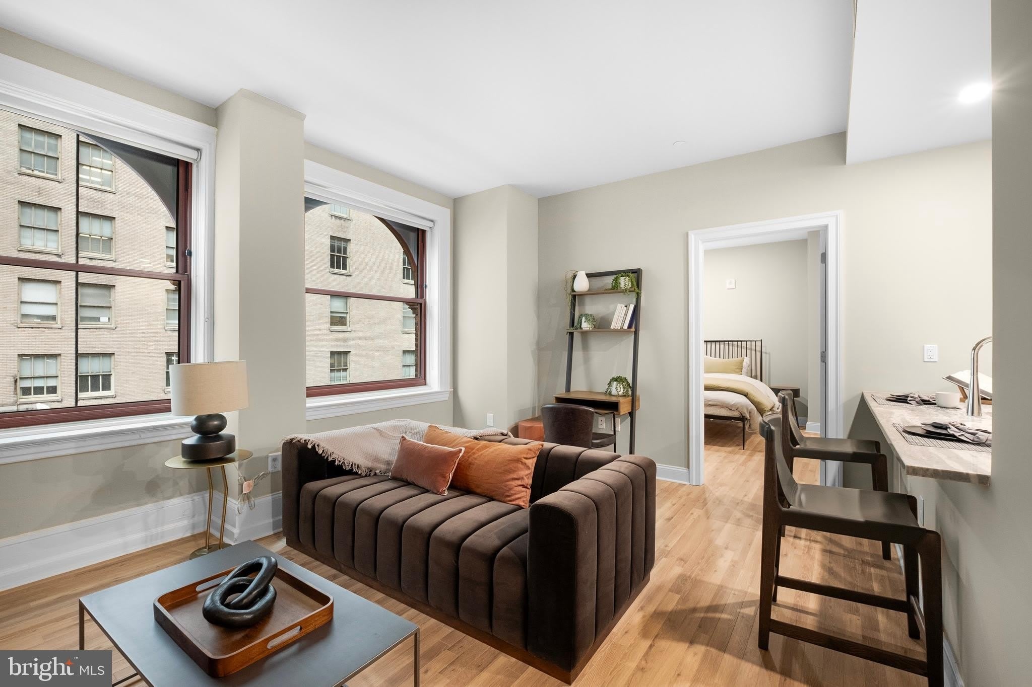 1420-22 CHESTNUT Street – photo 4