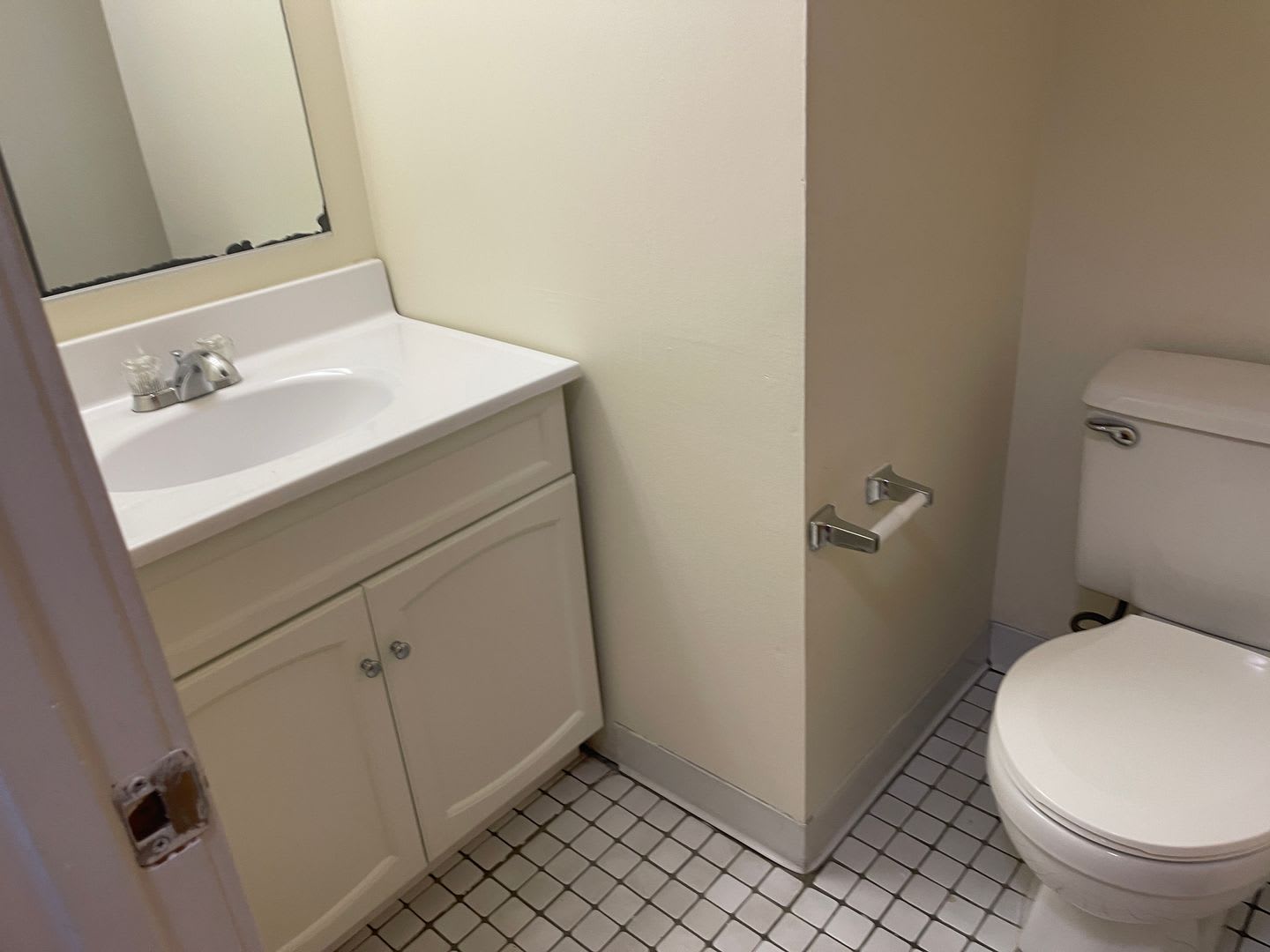 2 Free Month Modern Duplex With Pool Parking 2 Balconies And 1 Deck Large Bedrooms 1 5 Bath Laundry Inside – photo 5
