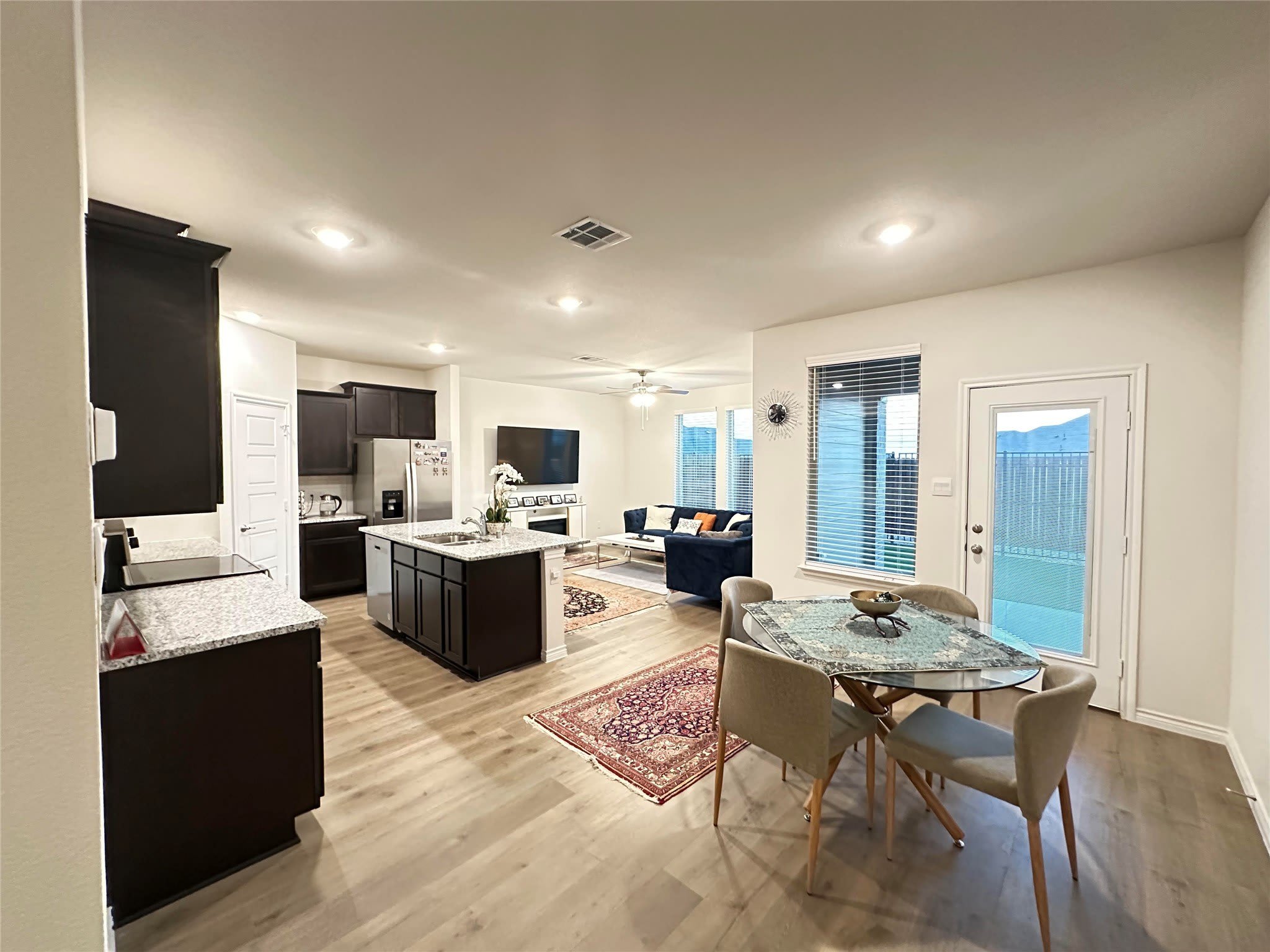 809 Lone Rock Drive – photo 3