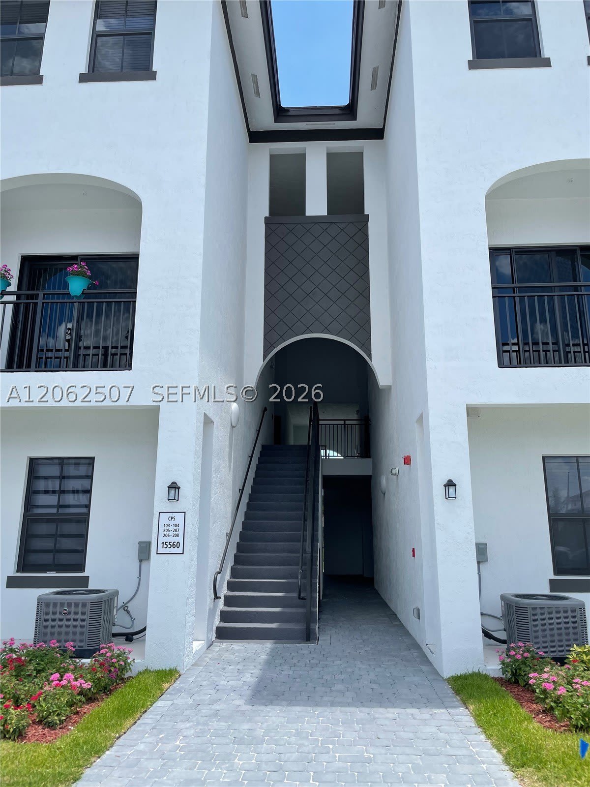15560 SW 136th St – photo 2