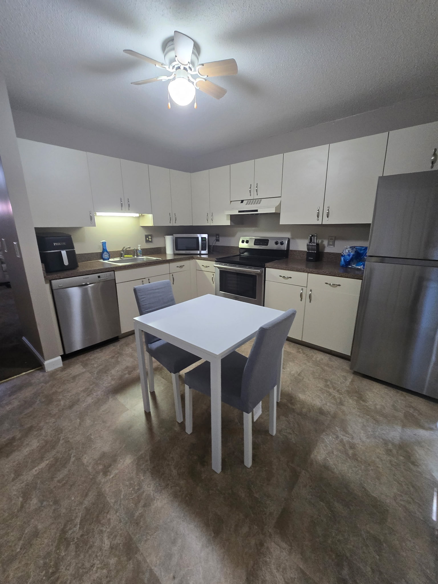 585 Park Road – photo 5