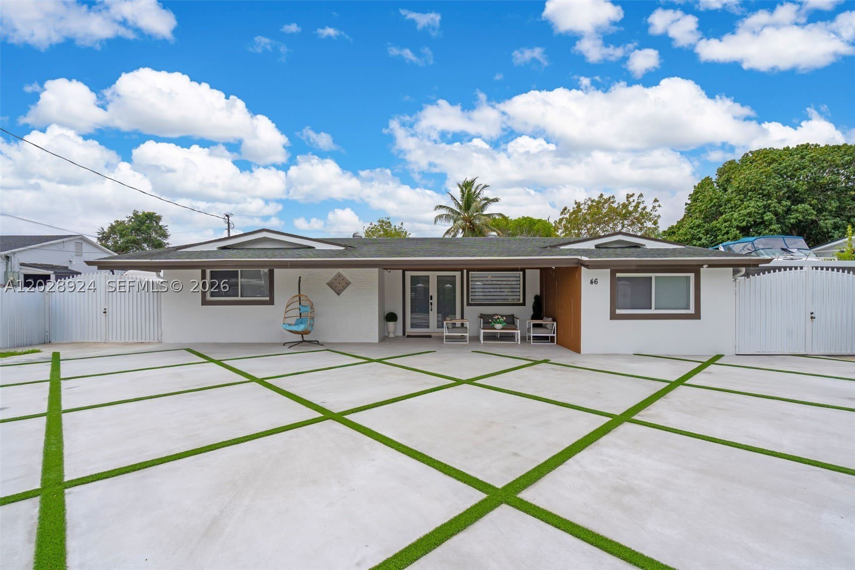 46 Ne 164Th St – photo 1