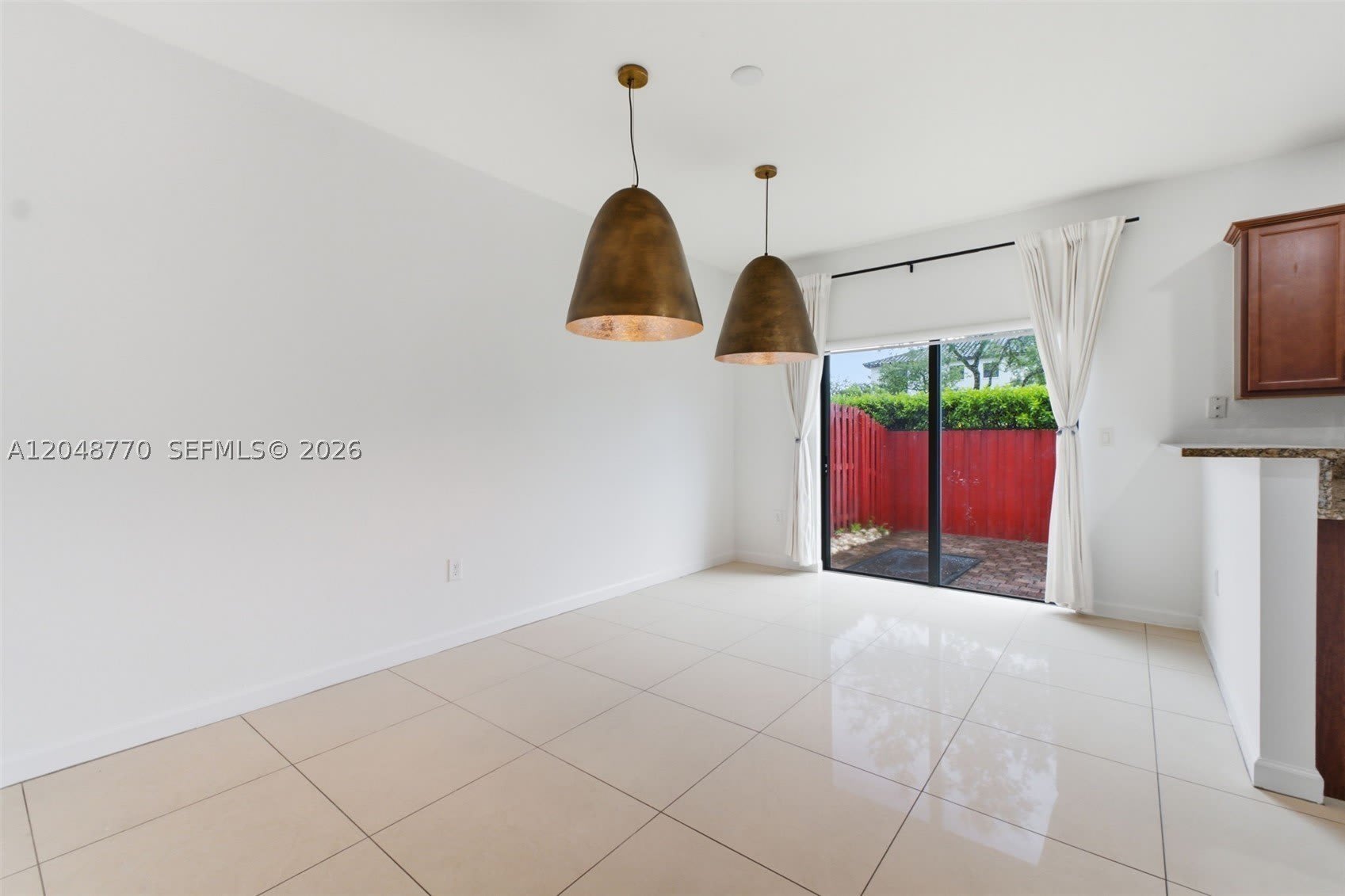 8820 NW 103rd Ave – photo 3