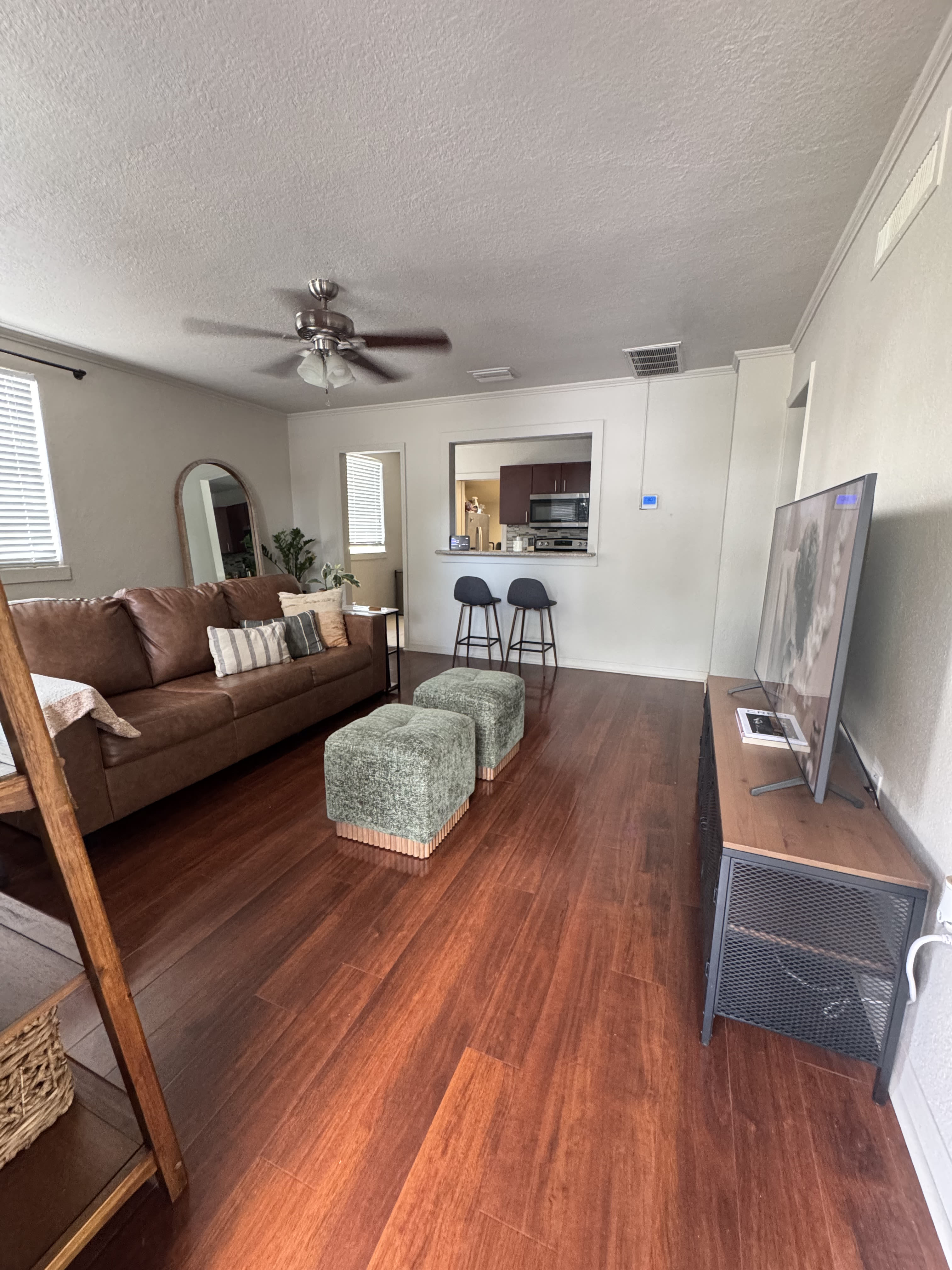 102 West Cayuga Street – photo 2