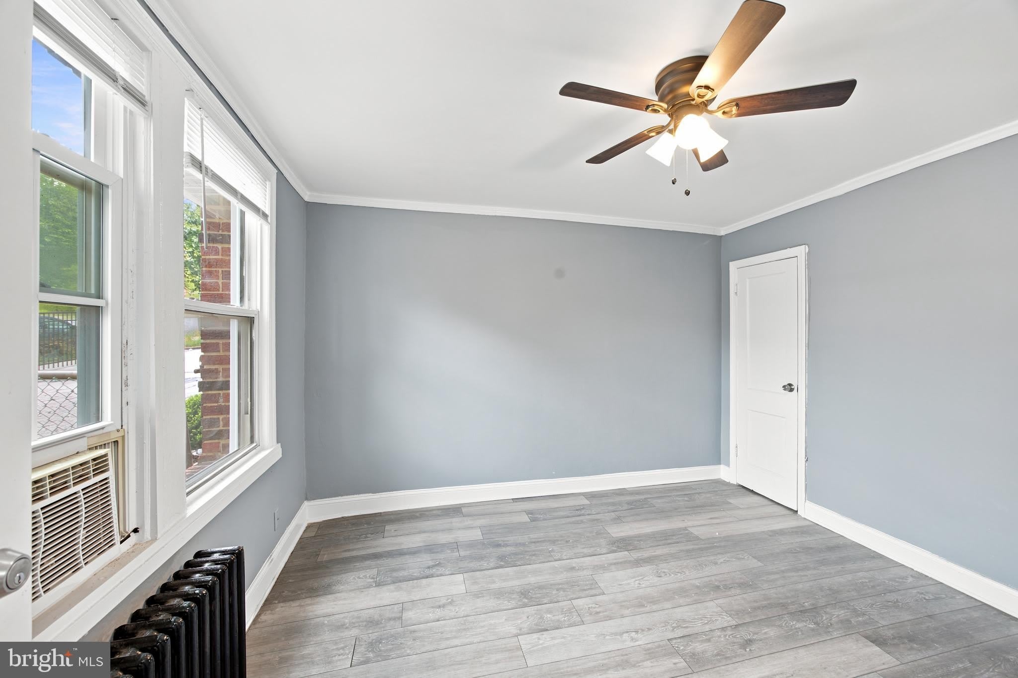 905 19TH Street NE – photo 2