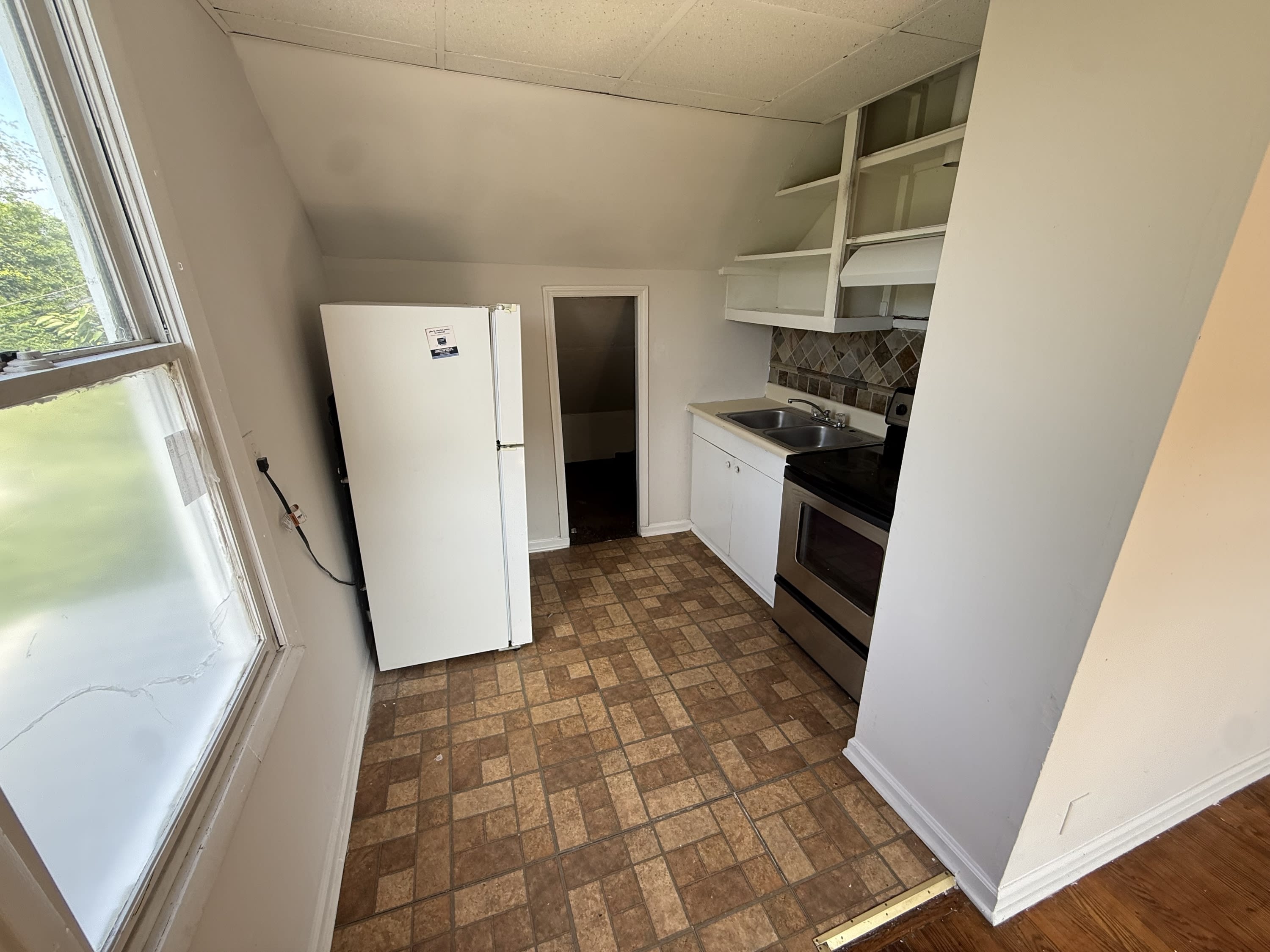 2511 Wilder StApt 3 – photo 3
