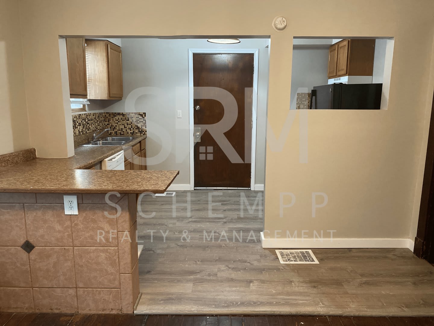Spacious FOUR home in West Louisville Available Now-Section 8 Accepted – photo 5