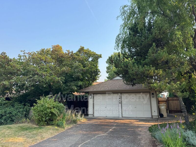 1440 NW Meadowgreen PL – photo 1