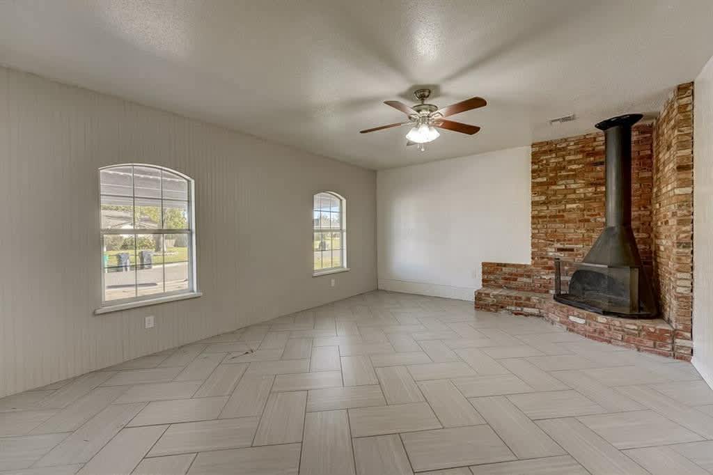 2600 Southwest 78th Street – photo 2
