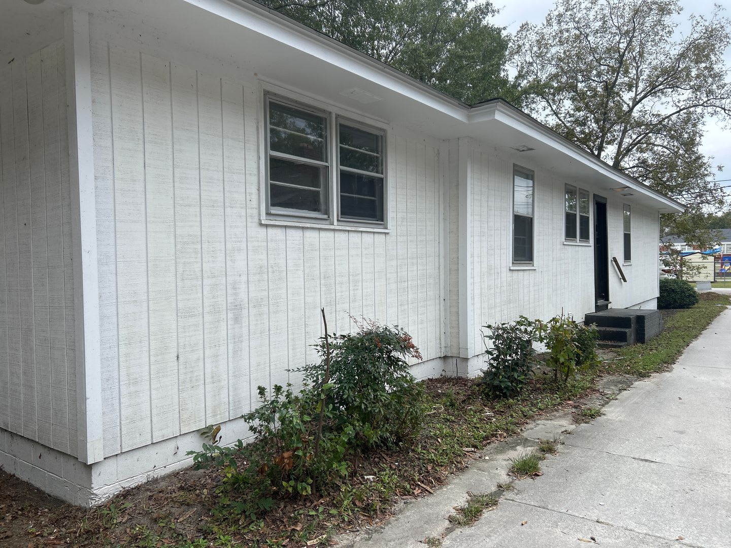 610 Hunter St In Thomson Ga 3 Bedrooms 2 Bathrooms – photo 4