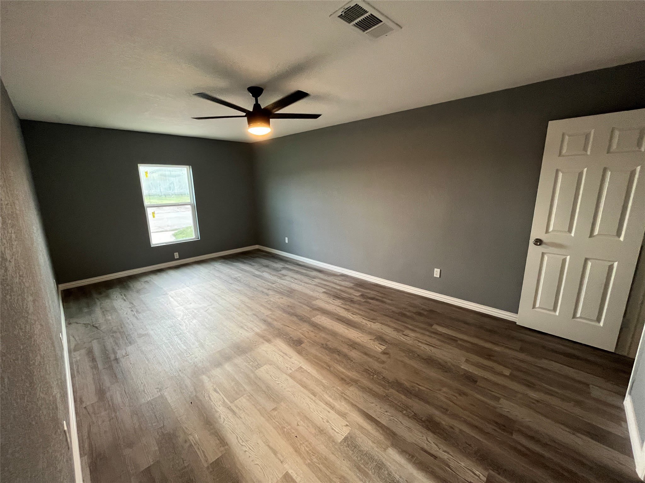 122 S 10th Street – photo 3