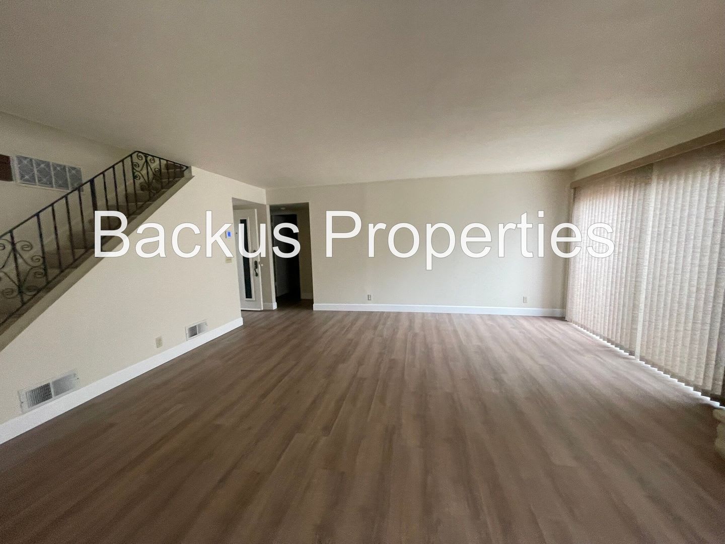 Wonderful two-story three bedroom home in North Salinas – photo 3
