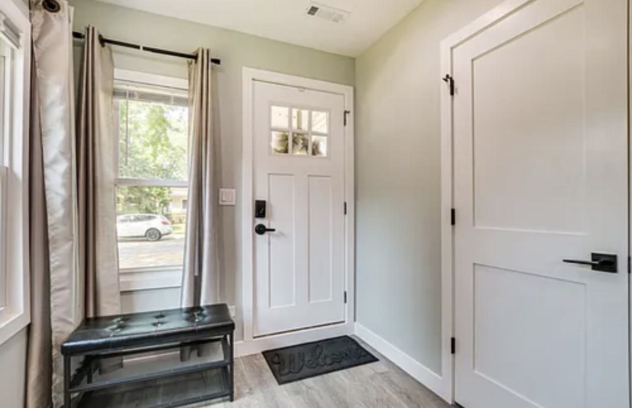 1675 South Cora Street – photo 3