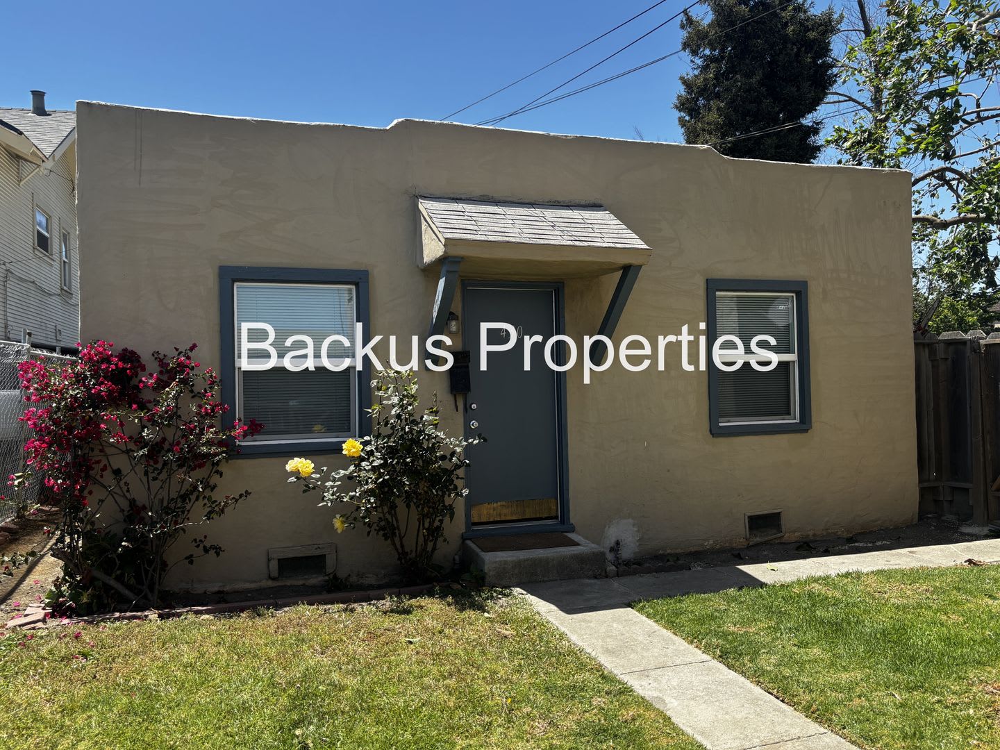 Nice Two Bedroom Cottage In South Salinas – photo 1