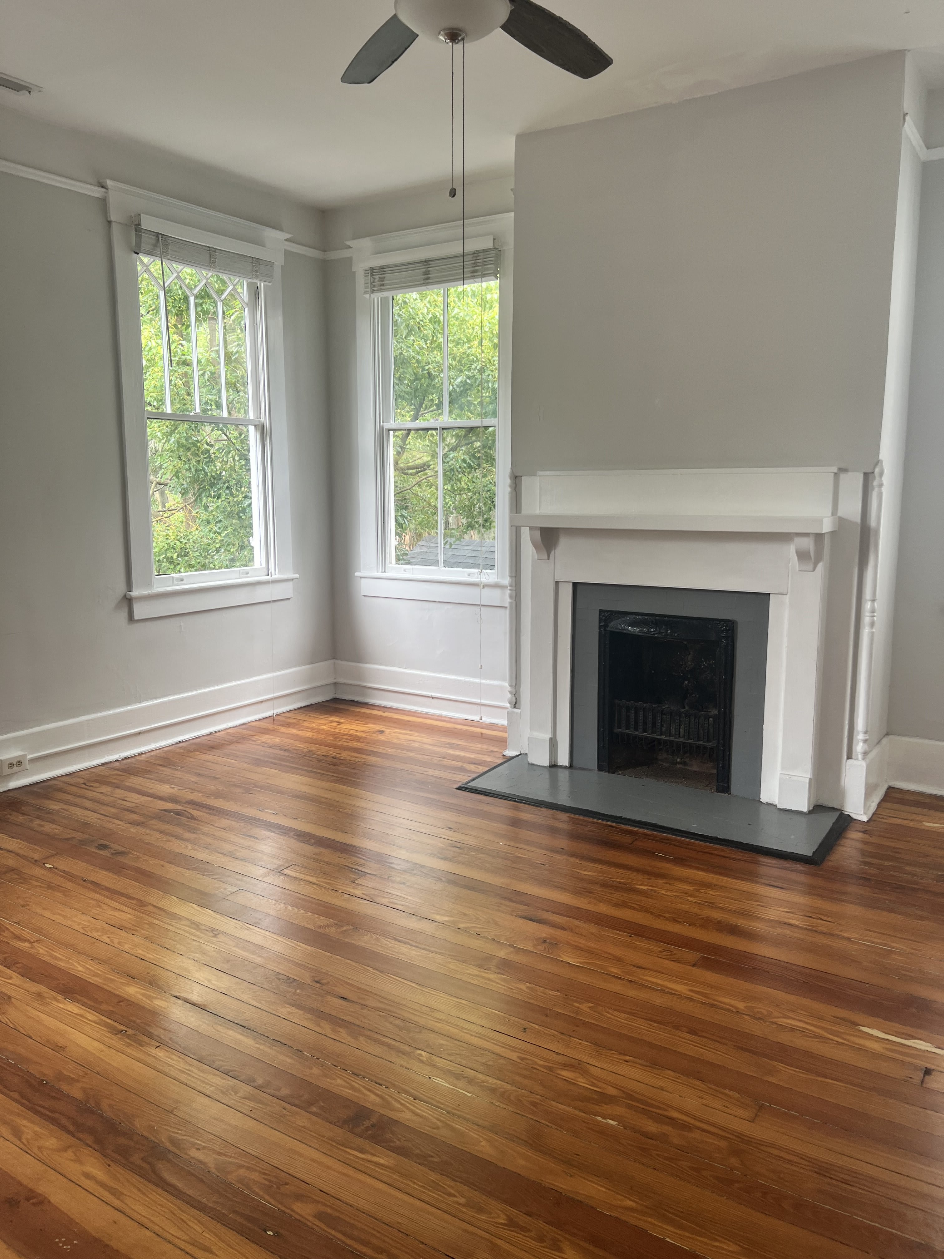 903 East Henry Street – photo 1