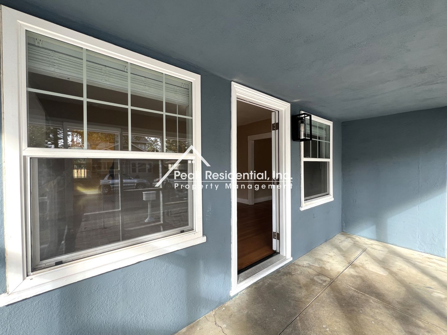 Wonderful 2bd/1ba Home-Steps Away from McGeorge School of Law! – photo 5